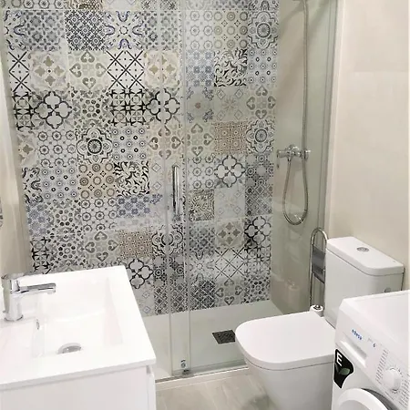 1 Bedroom Beachfront At Torecilla شقة نيرخا